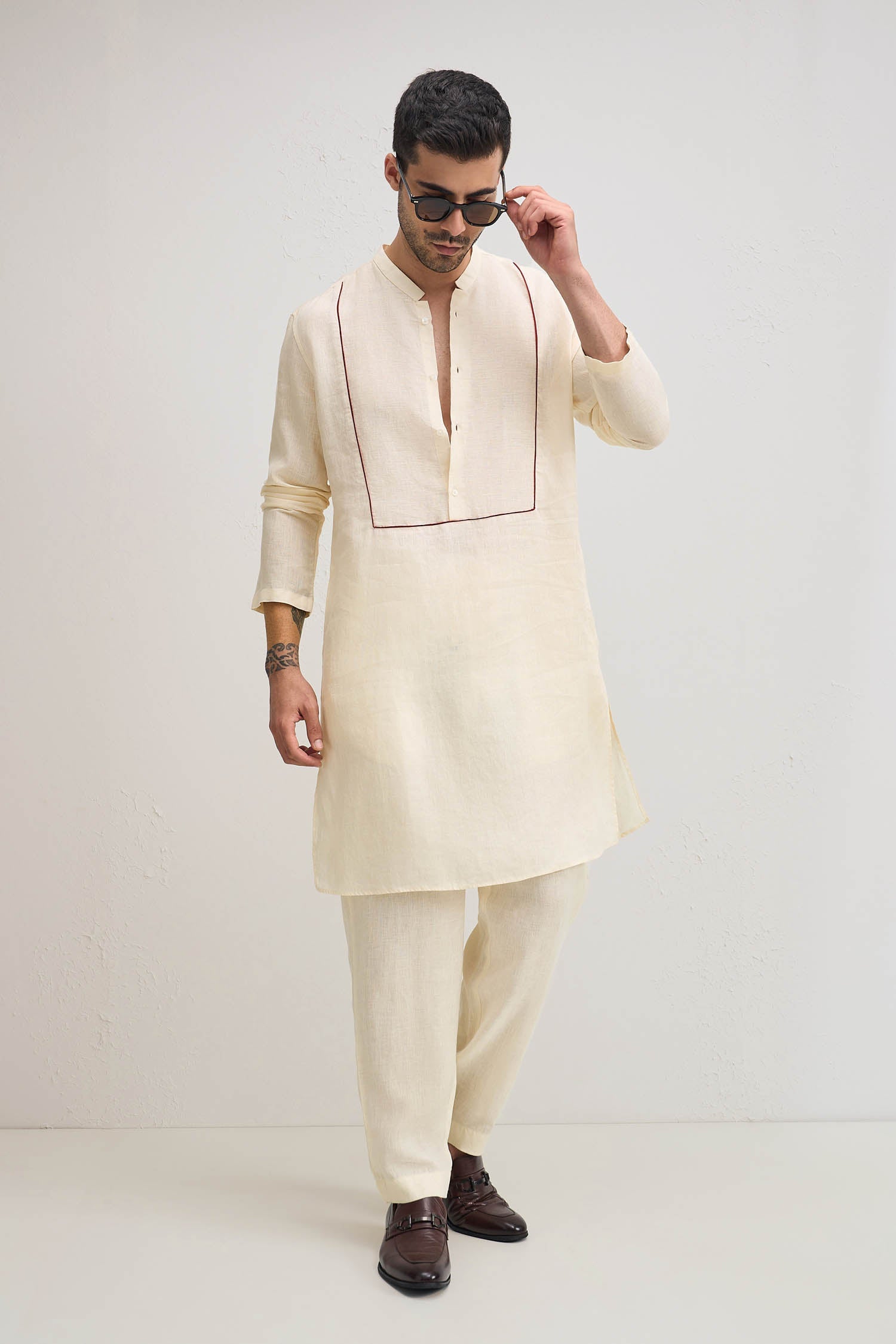 Irish Linen Kurta - Ivory Hue