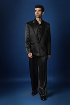 Tuxedo - Black / Relaxed Fit