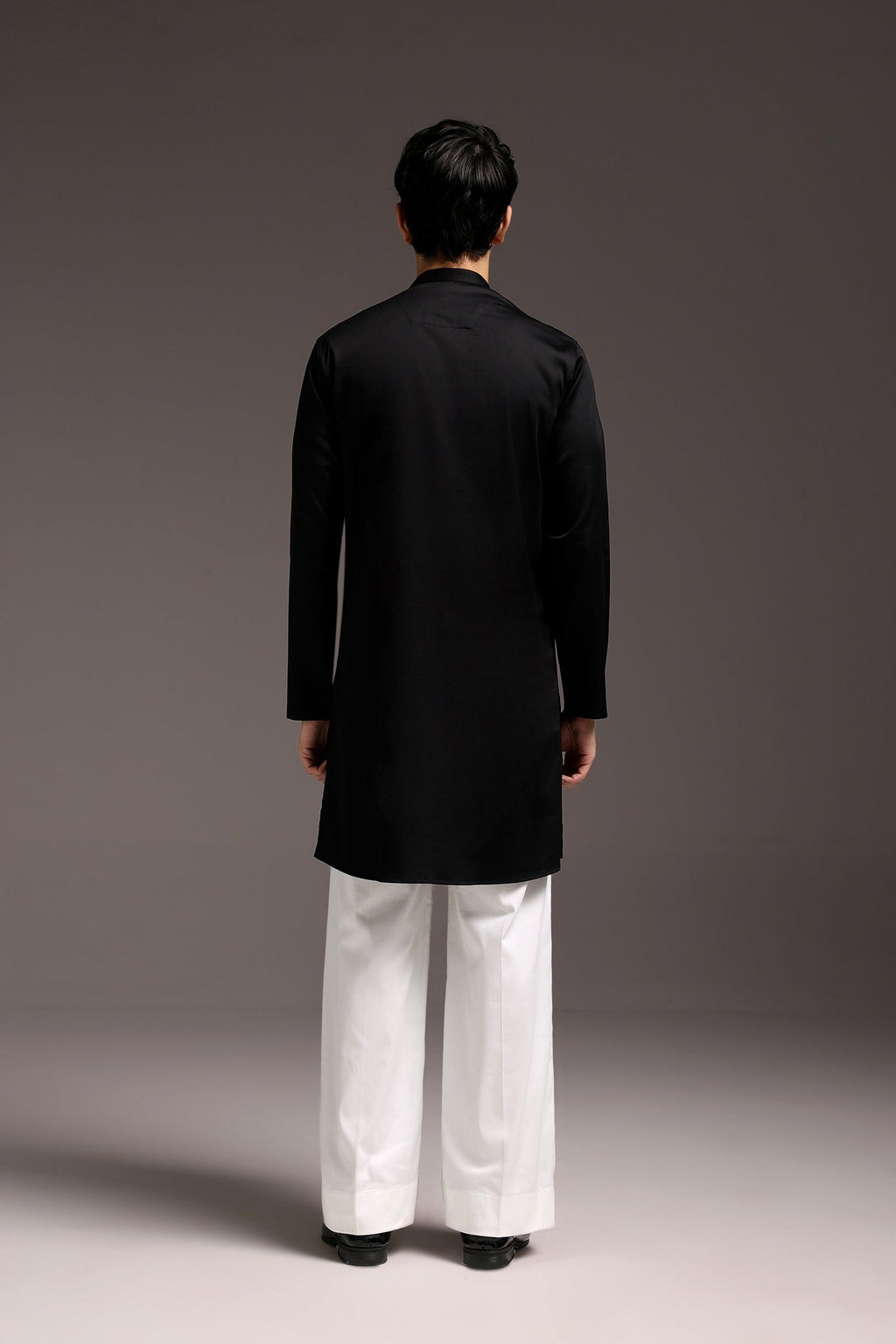 Gardenia - Hand Embroidered Designer Kurta - Black