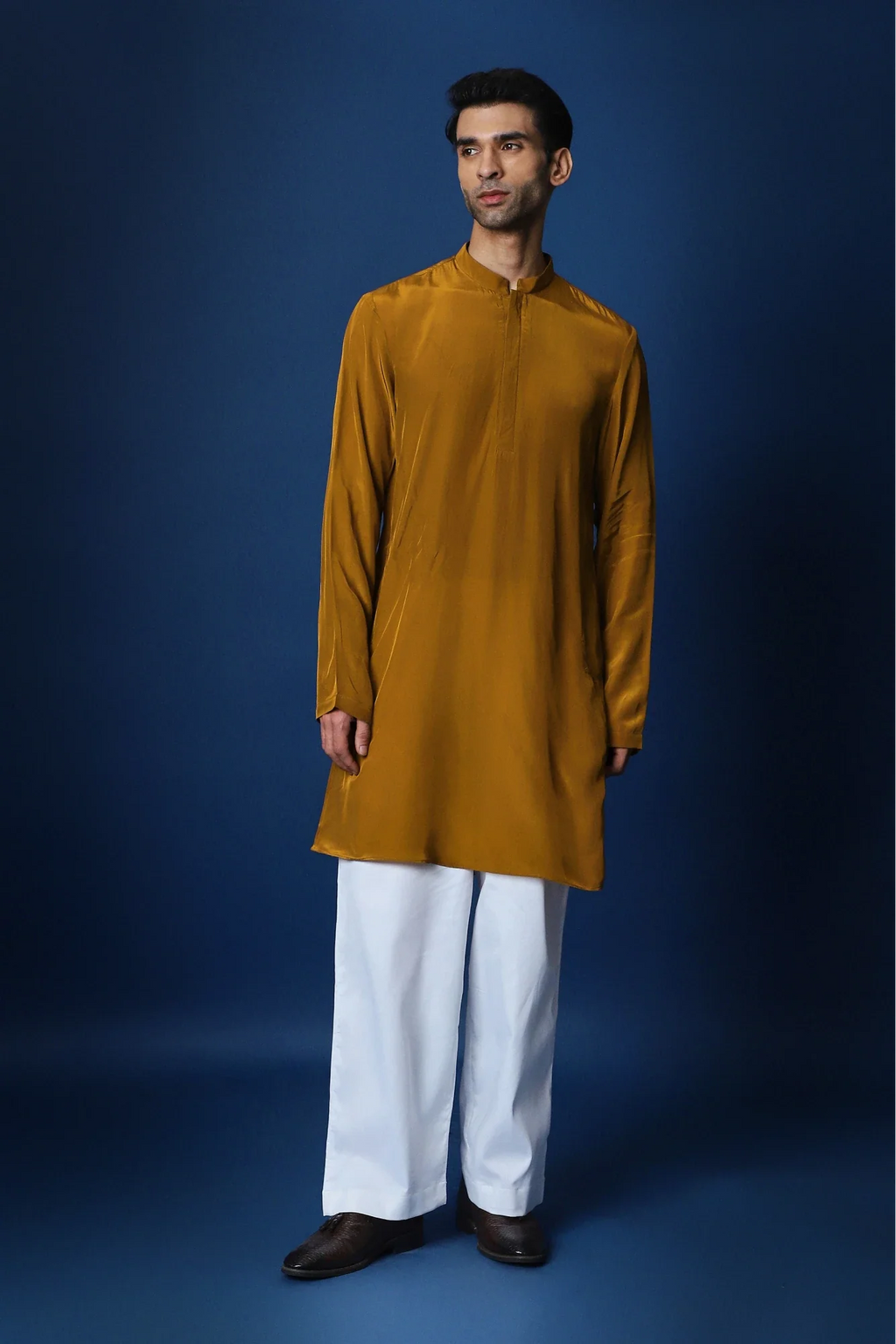 Band Baja Barat Hand Embroidered Bundi Set - Mustard