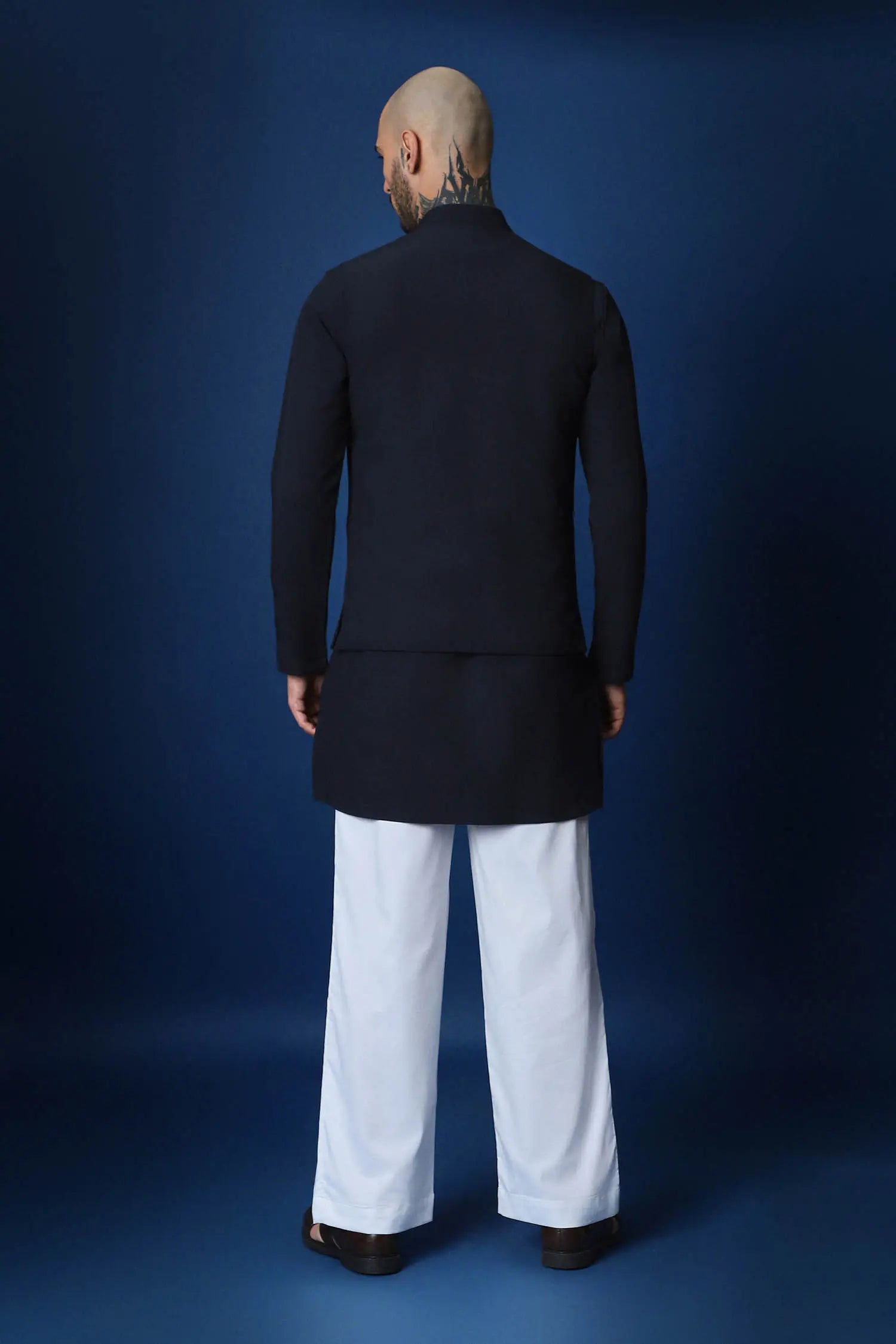 Solstice Hand Embroidered Bundi Set - Navy