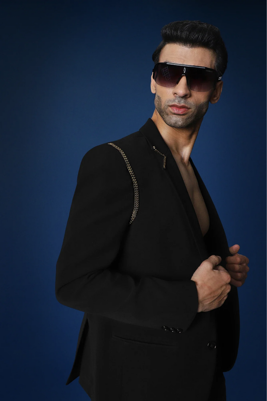 Metal Chain Hand Embroidered Tuxedo - Black