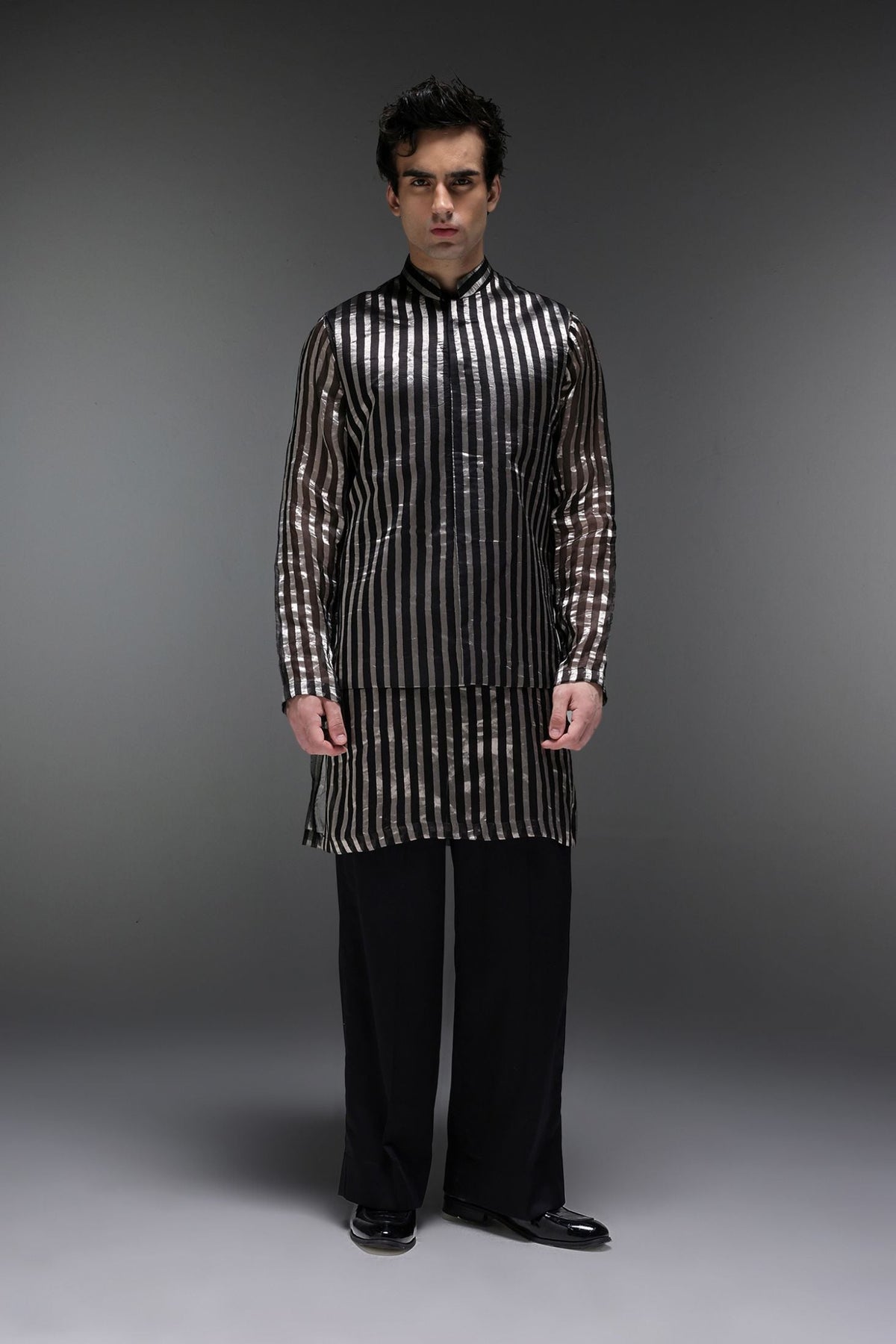 Loom - Hand Embroidered Designer Bundi With Kurta - Black