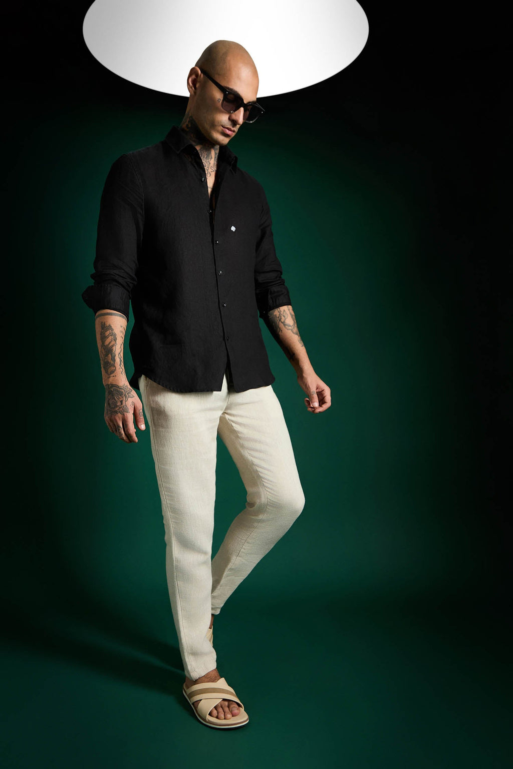 Spade Hand Embroidered Irish Linen Shirt - Black