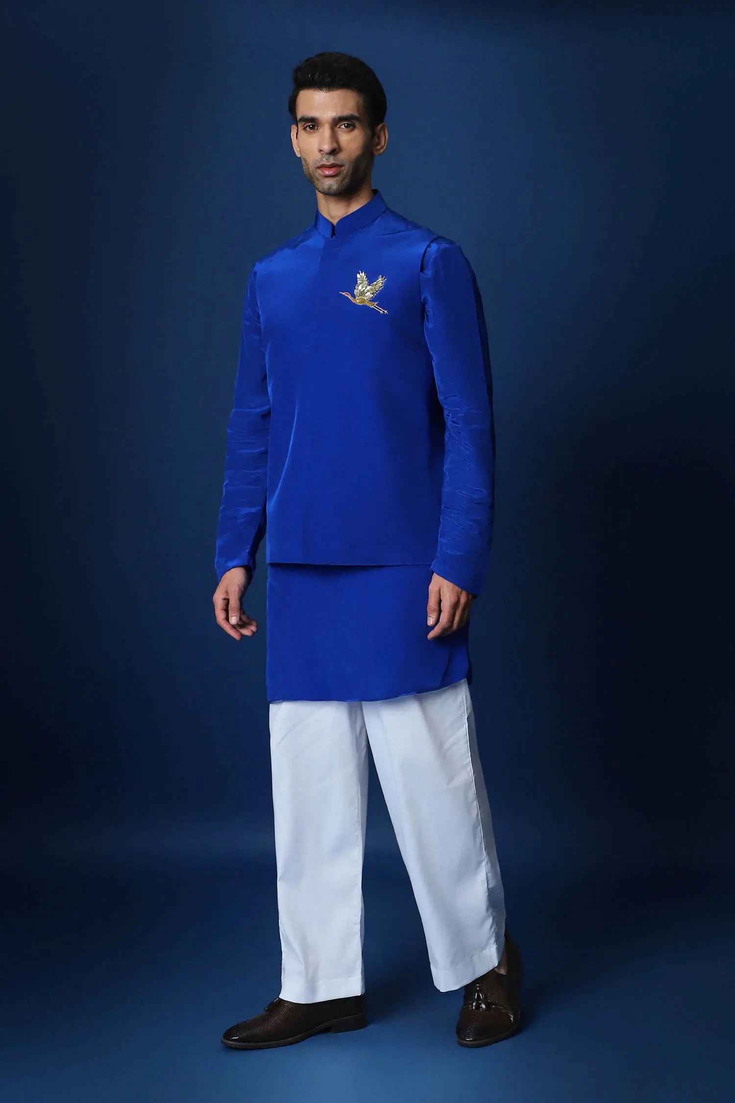 Mere Yaar Ki Shaadi Hai Hand Embroidered Bundi Set - Royal Blue