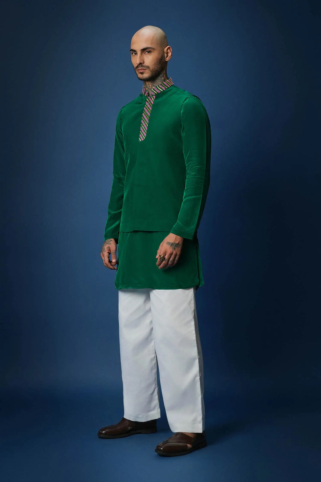 Band Baja Barat Hand Embroidered Bundi Set - Green