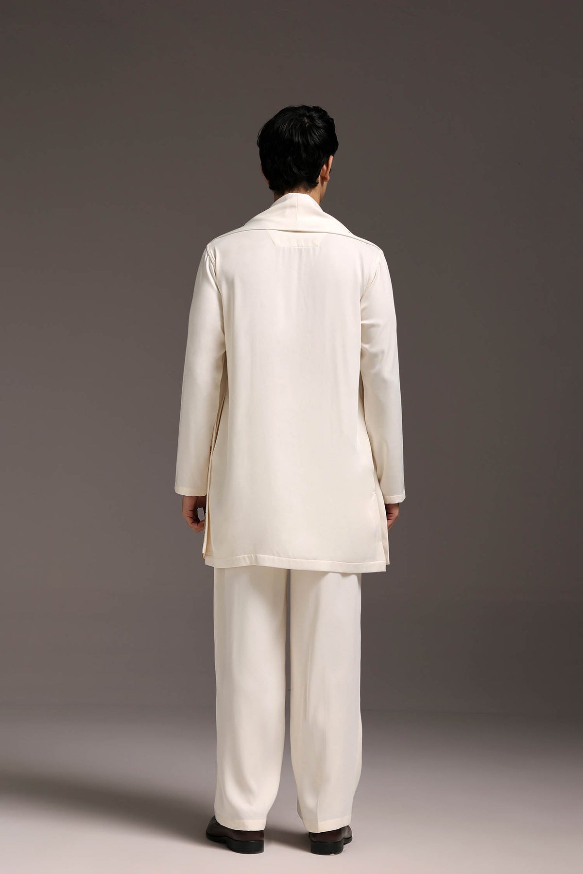 Roe - Hand Embroidered Designer Shawl - Ivory