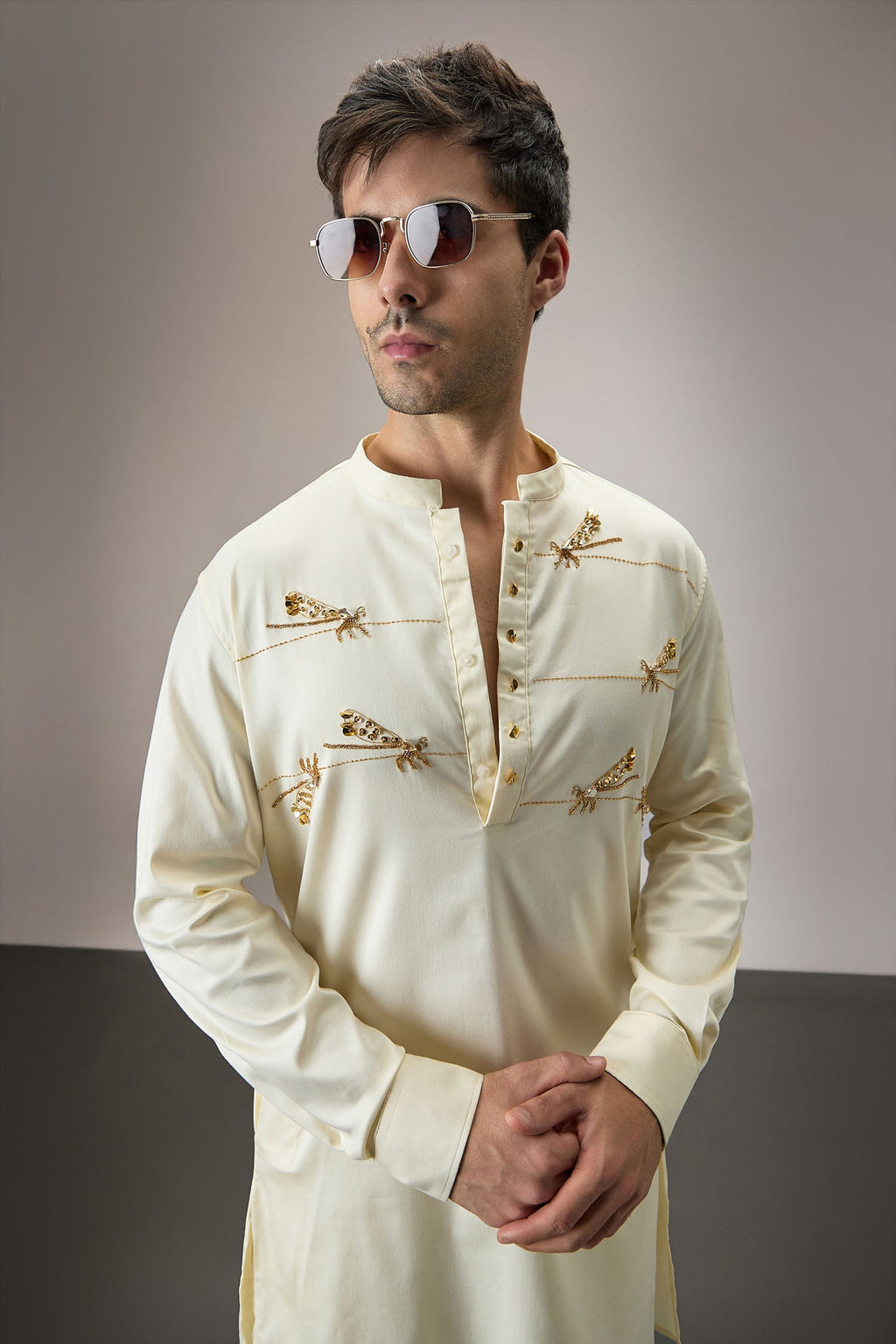 Dameslfly (Dragonfly) Hand Embroidered Designer Kurta - Ivory