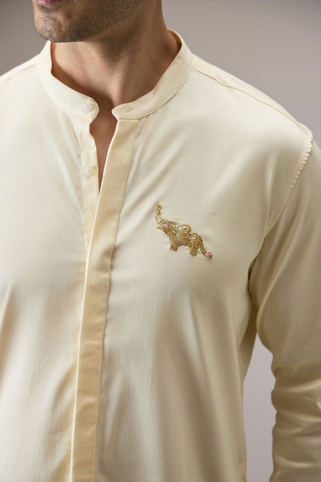 Mere Yaar Ki Shaddi Hai- Hand Embroidered Designer Kurta - Ivory