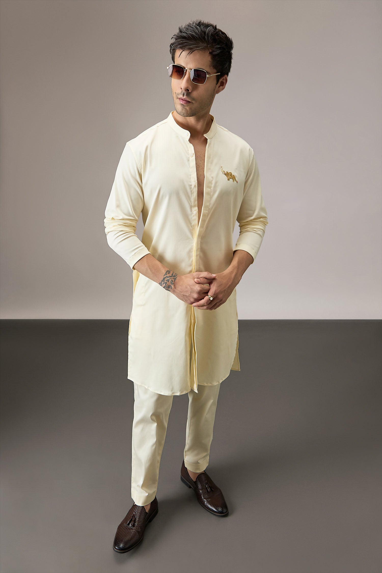 Mere Yaar Ki Shaadi Hai- Hand Embroidered Designer Kurta - Ivory