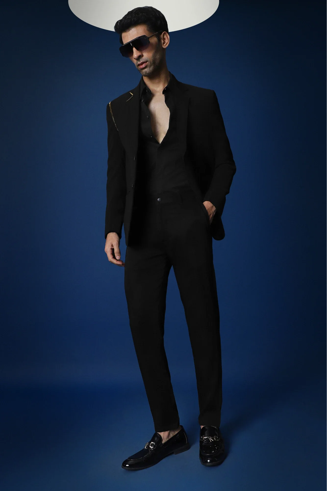 Metal Chain Hand Embroidered Tuxedo - Black