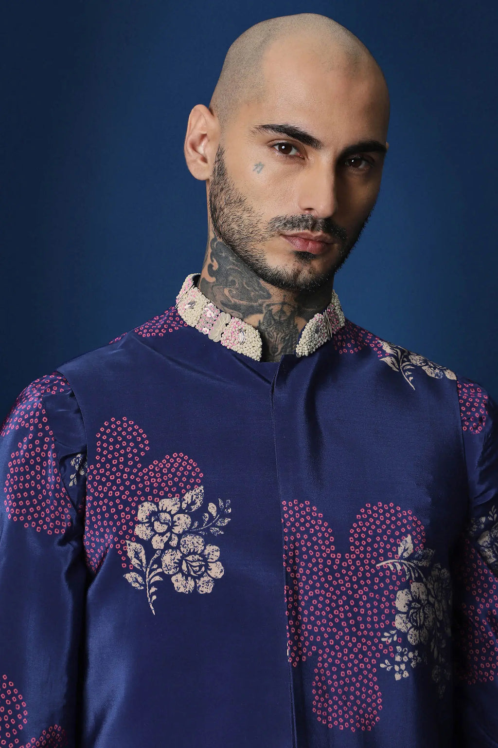 Flower Print Bandhani Hand Embroidered Bundi Set - Blue