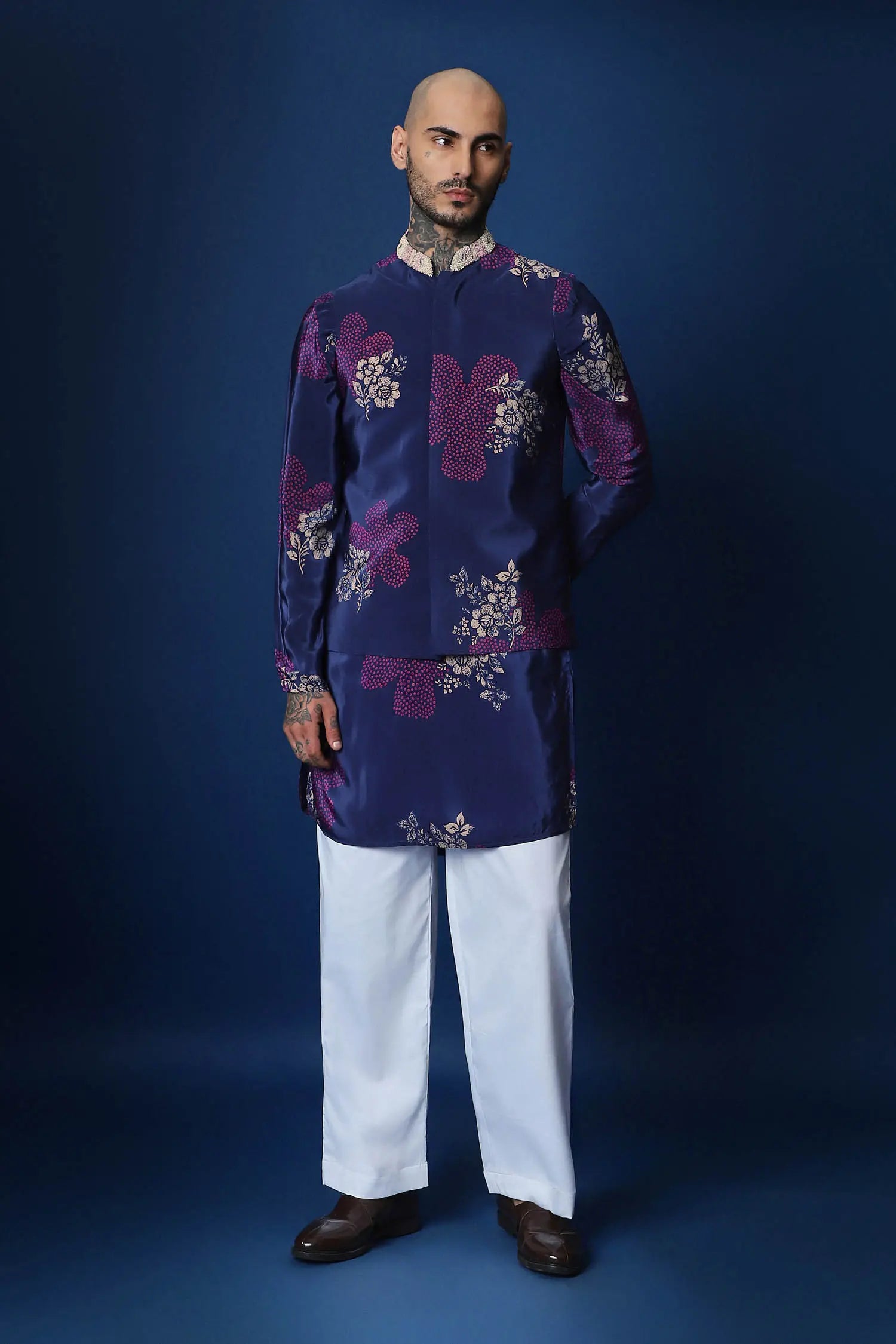 Flower Print Bandhani Hand Embroidered Bundi Set - Blue