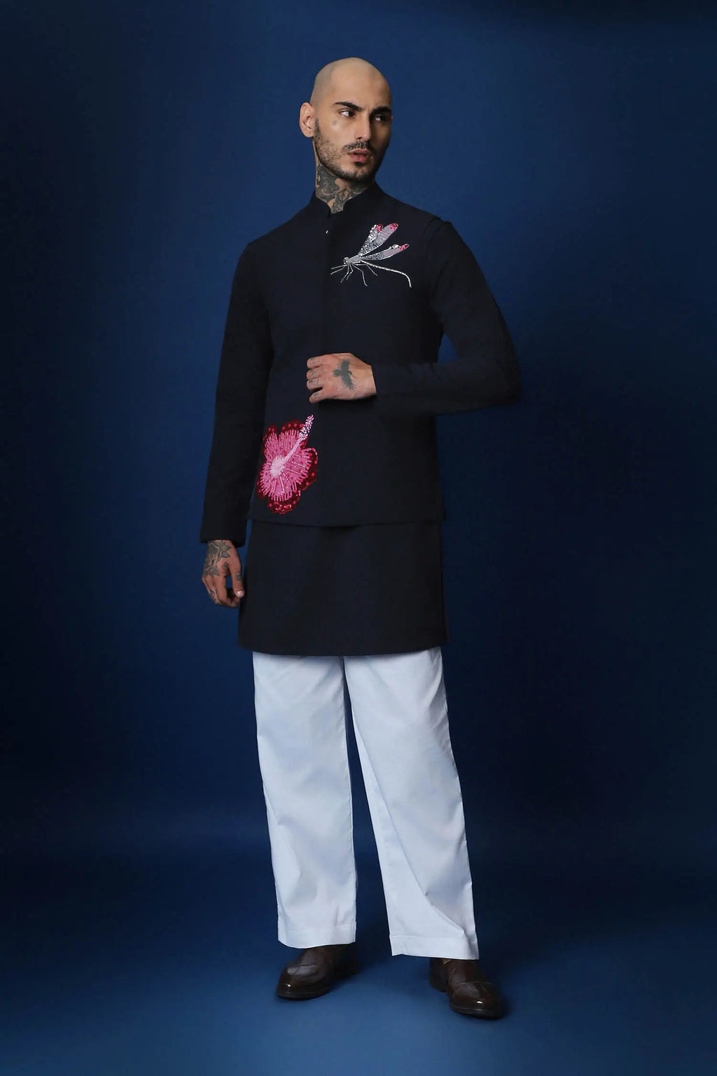 Solstice Hand Embroidered Bundi Set - Navy