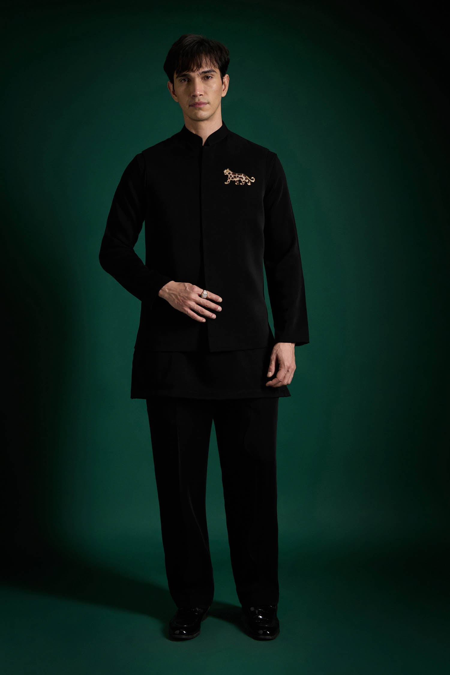 Hunter(Leopard) - Hand Embroidered Designer Bundi Set