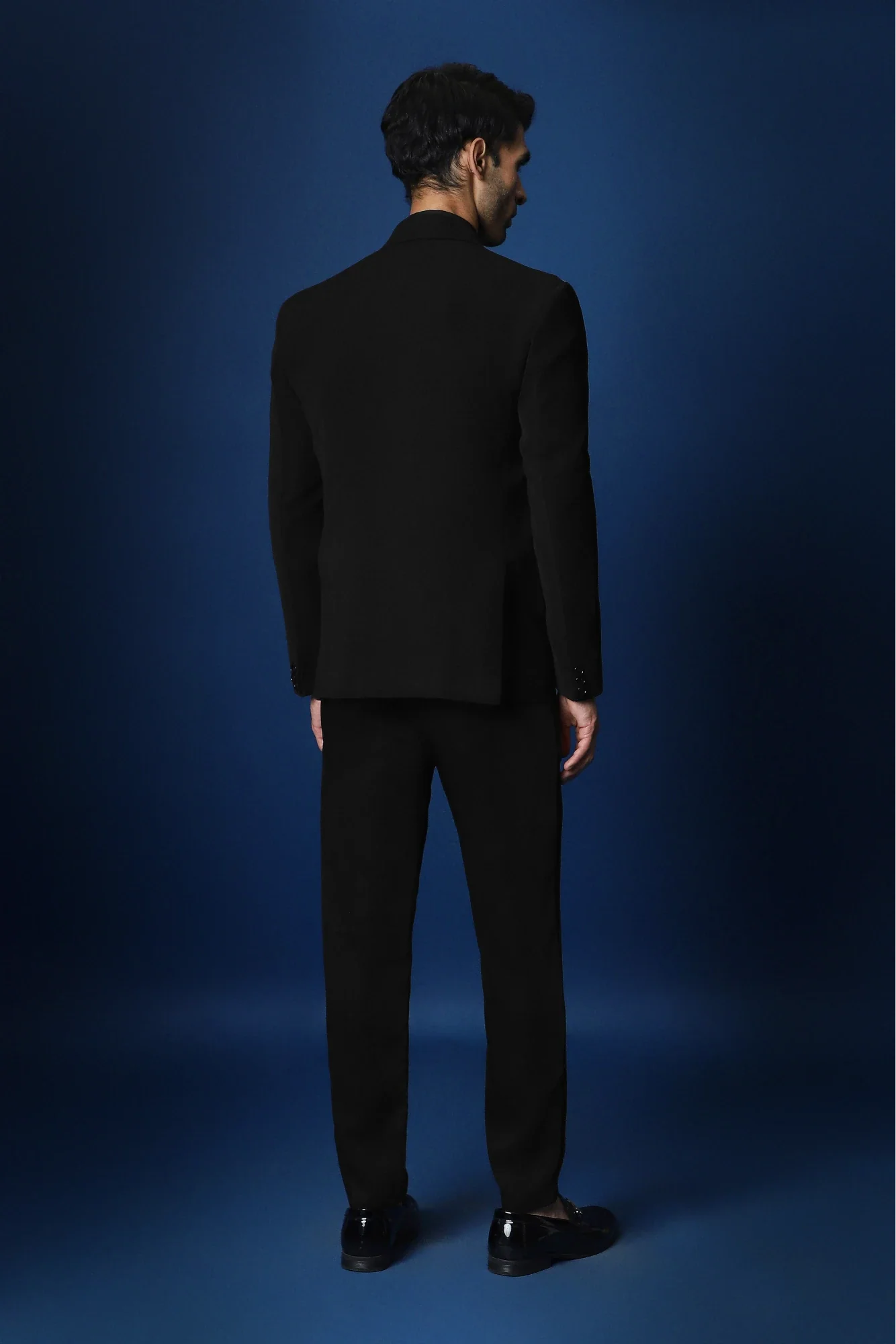 Metal Chain Hand Embroidered Tuxedo - Black