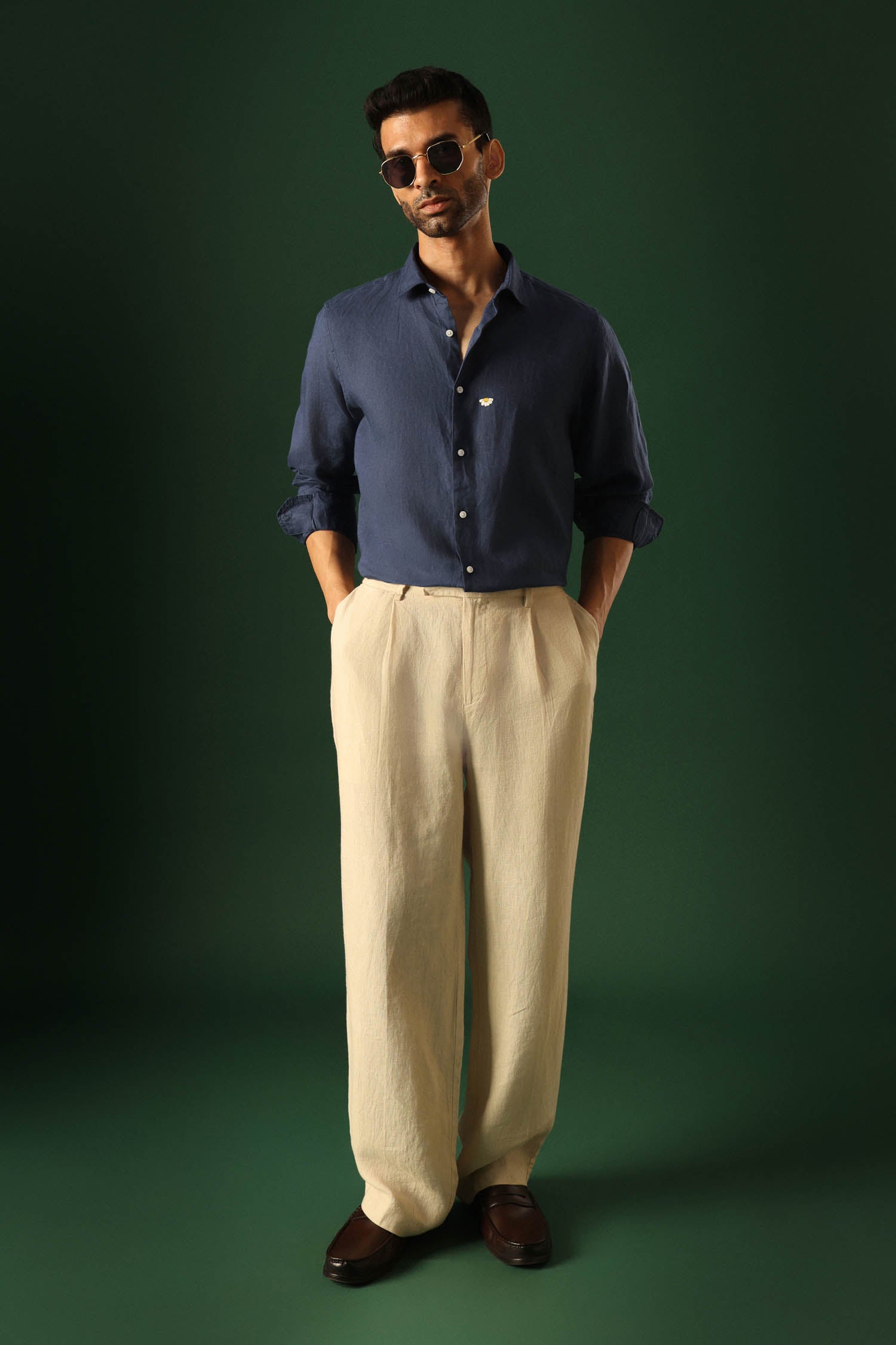 Daisy Hand Embroidered Irish Linen Shirt - Navy