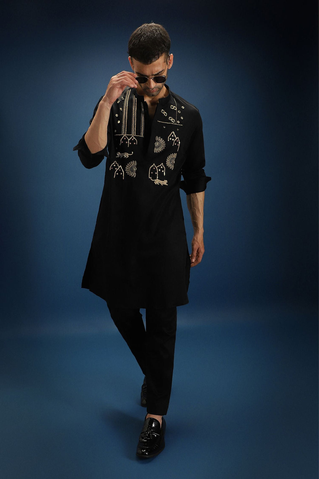 Jaguar Palace Hand Embroidered Designer Kurta - Black