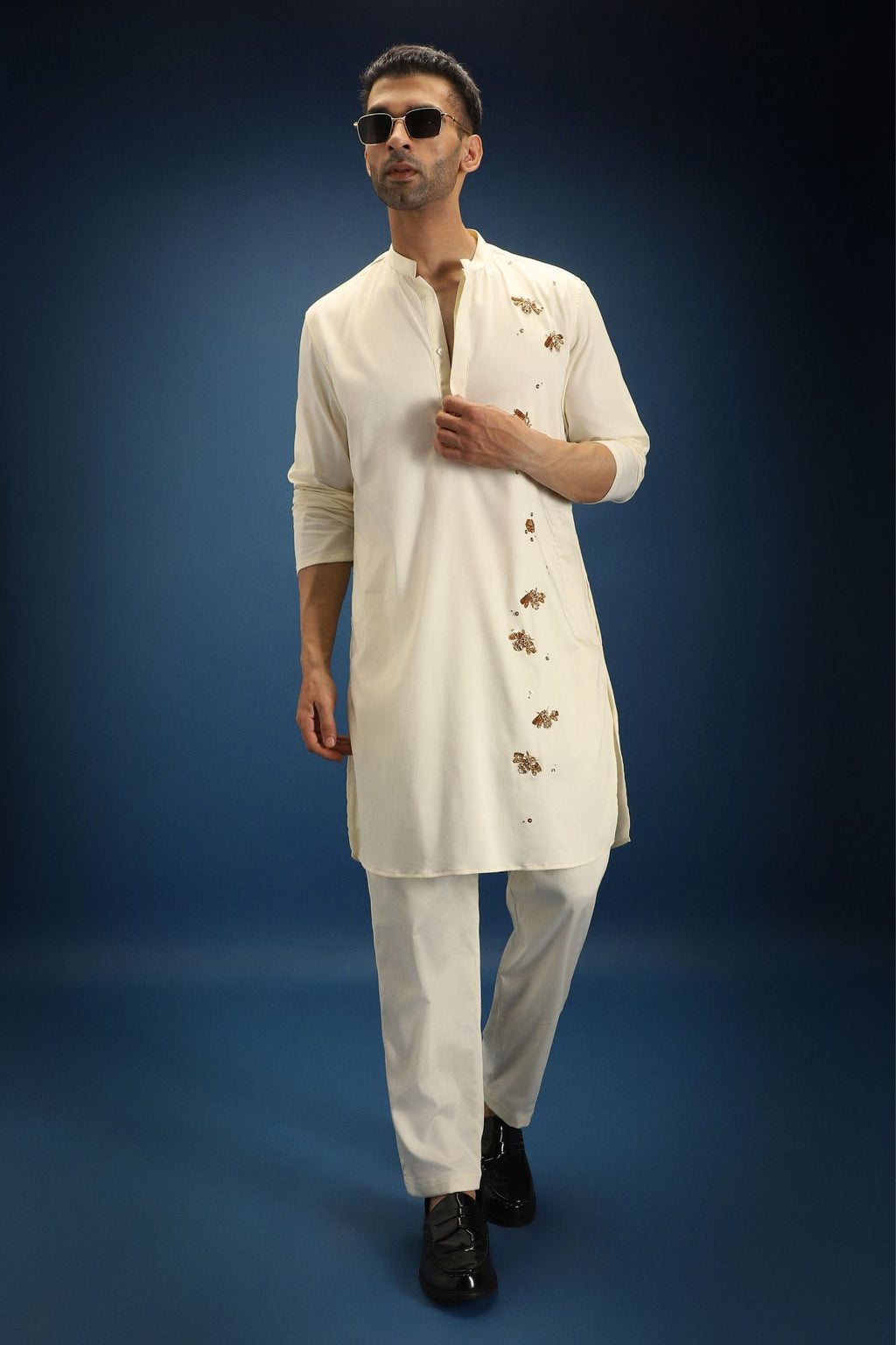 BumbleBee Hand Embroidered Designer Kurta - Ivory